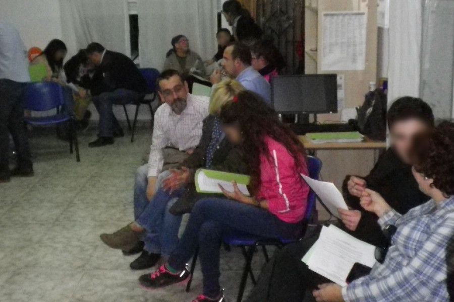 El hogar ‘Los Pinos’ de Molina de Segura (Murcia) organiza un encuentro familiar para promover la comunicación entre menores y padres