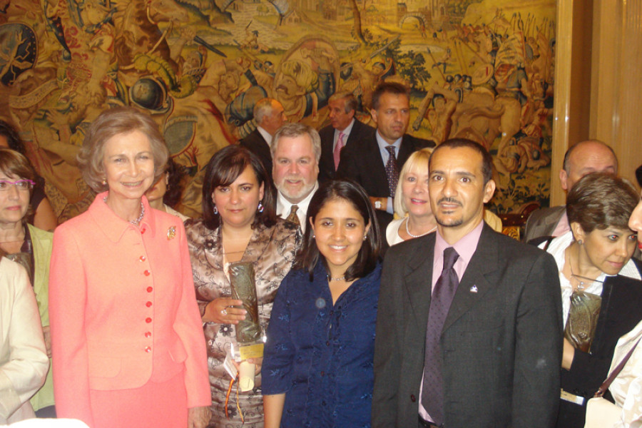 Casa Alianza Guatemala, contraparte de Fundación Diagrama en la zona, recoge el Premio Reina Sofía contra las Drogas de manos de su Majestad la Reina