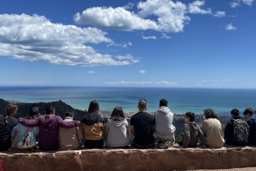 Las personas jóvenes de la residencia 'Sant Sebastià' de Vinaròs mejoran su educación medioambiental en parques naturales de Valencia y Castellón 