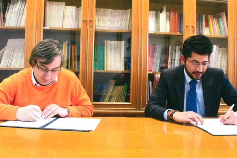 Firma del convenio entre Fundación Diagrama y el Colegio Oficial de Psicólogos de Madrid