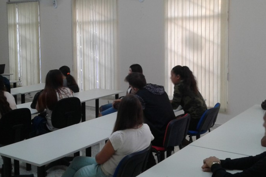 Jóvenes desempleados de Sevilla se forman en atención básica al cliente a través del Programa TALEM