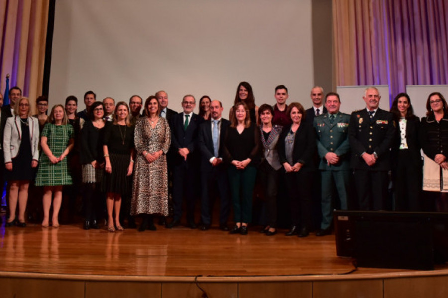 Fundación Diagrama entrega en Santander los V Galardones Profesionalidad y Compromiso. Cantabria 2019. 