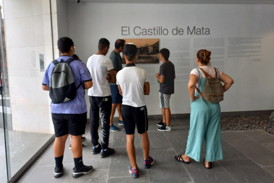 El Castillo de Mata abre sus puertas para recibir a las personas atendidas en el centro de medio abierto ‘Inagua’ de Las Palmas