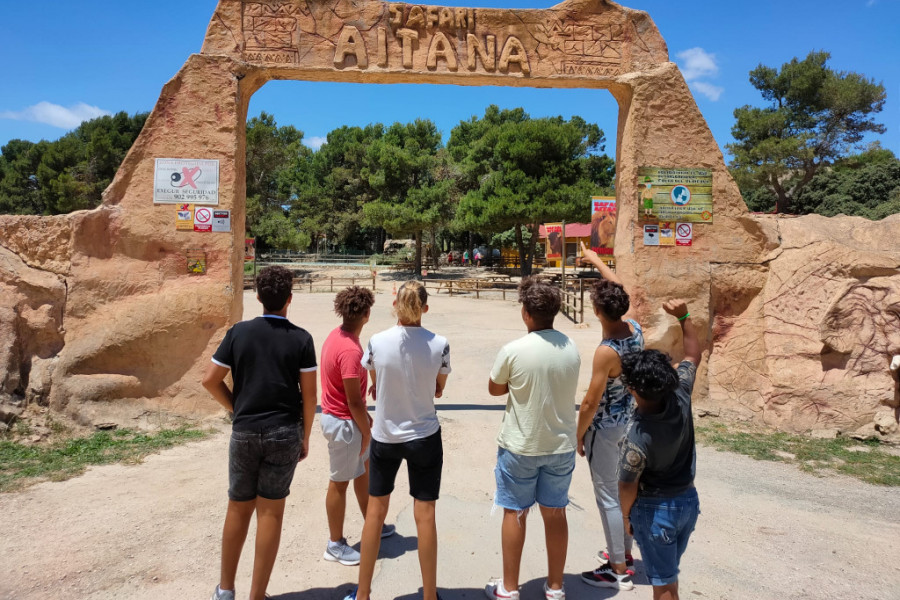 El hogar ‘Benalúa’ de Alicante pone en marcha numerosas actividades de ocio y tiempo libre positivo dentro de su programa cultural
