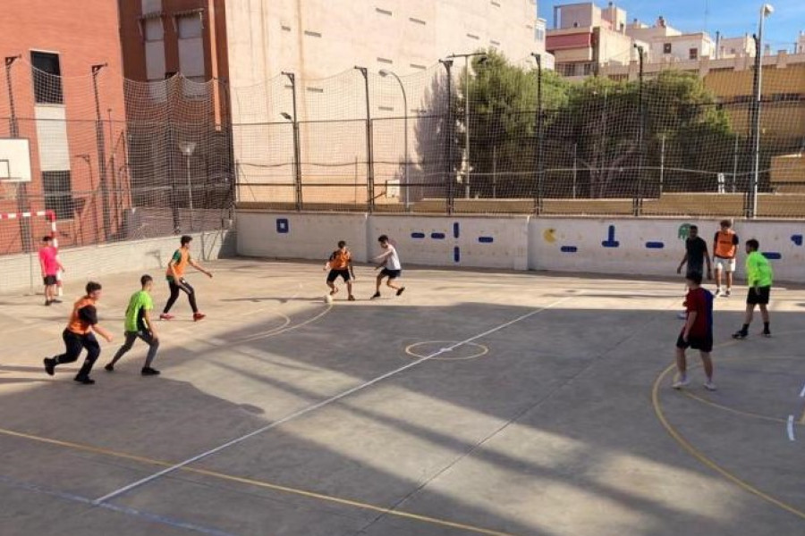 Uno de los partidillos disputados en la convivencia entre Lucentum y Benalúa