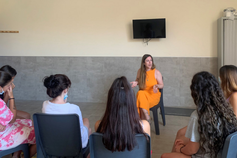 El centro ‘Genil’ de Granada organiza unas jornadas sobre educación emocional para fomentar las relaciones saludables en la juventud