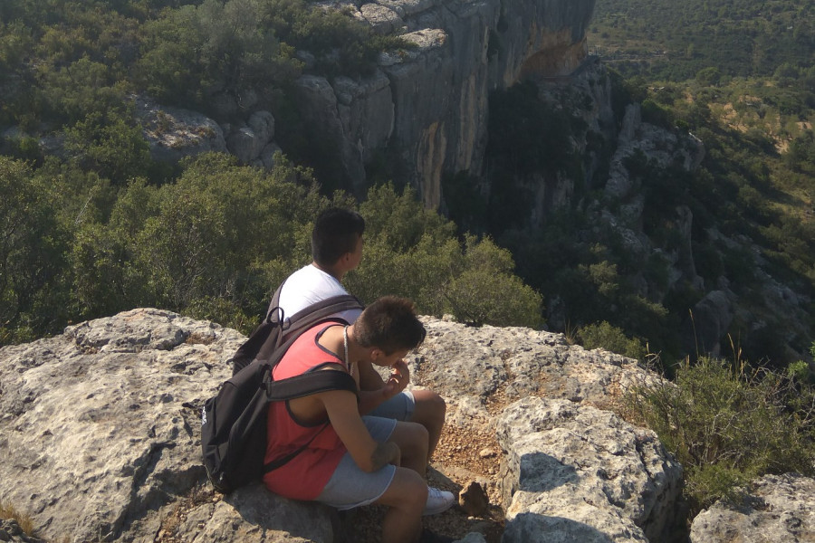 Jóvenes de Medio Abierto de Castellón visitan el Barranc de la Valltorta