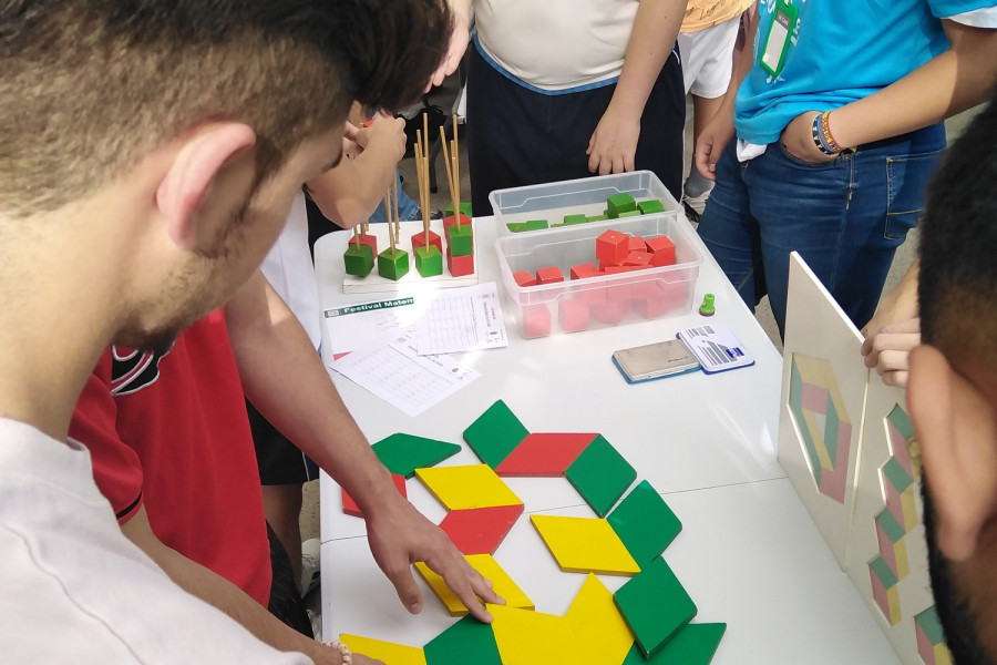 Uno de los juegos geométricos organizados en la jornada