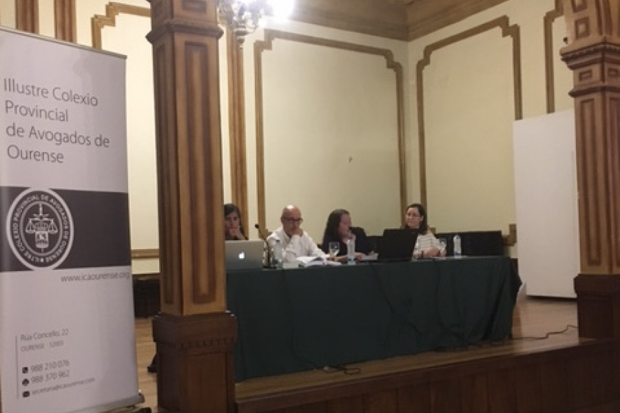 La subdirectora del centro ‘Monteledo’ de Ourense participa en una jornada sobre la protección de los derechos del menor