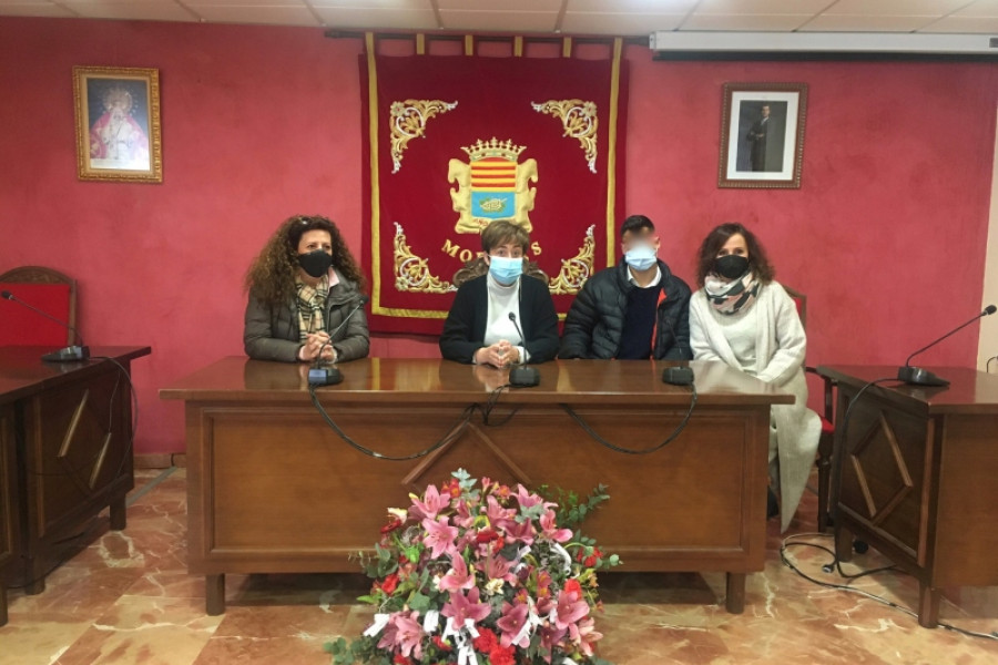 Un joven atendido en el Programa Labora de Córdoba inicia unas prácticas formativas como operario de limpieza