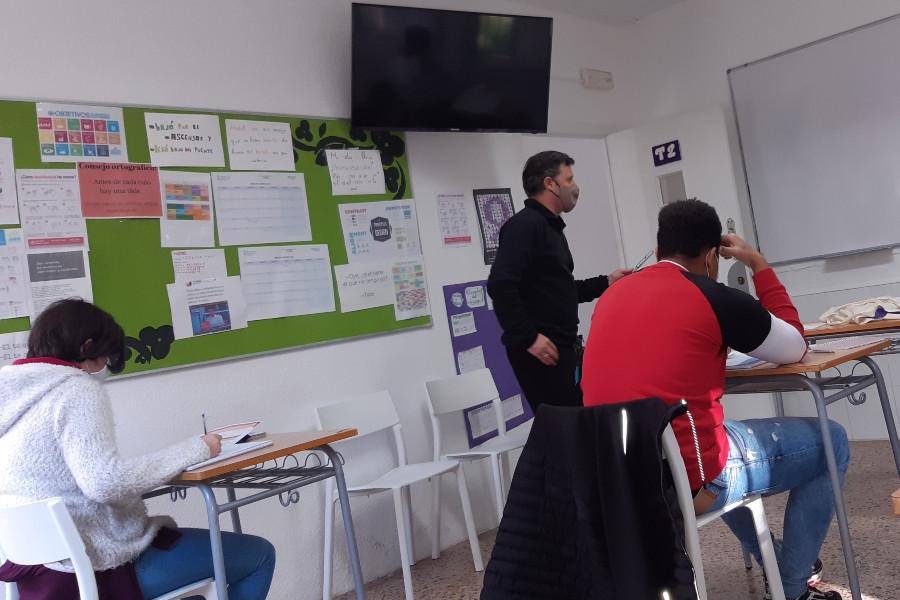 Los jóvenes atendidos en el centro ‘Pi i Margall’ de Burjassot (Valencia) completan con éxito un taller de formación y orientación laboral 