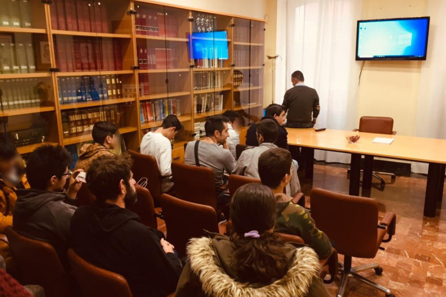 Jóvenes atendidos en los centros ‘Levante’, ‘Benalúa’ y ‘Lucentum’ de Alicante visitan las instalaciones del Síndic de Greuges. Fundación Diagrama. Comunidad Valenciana 2020. 