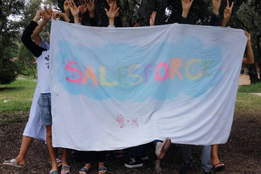 Los jóvenes atendidos en el Hogar de Acogida ‘Casa de Campo’ (Madrid) realizan una yincana educativa 