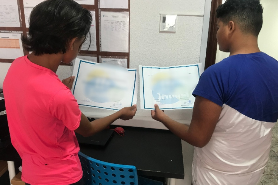 Jóvenes atendidos en el Hogar ‘La Magrana’ de Alicante finalizan con éxito un curso formativo de cocina. Fundación Diagrama. Comunidad Valenciana 2021.