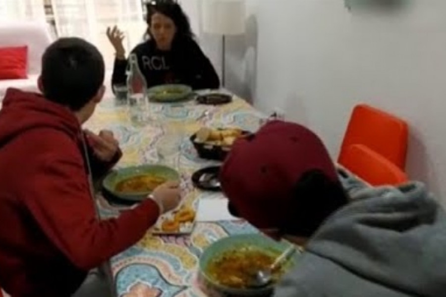 Los jóvenes atendidos en el Hogar ‘Oriola’ de Orihuela (Alicante) comparten en un vídeo su día a día en el recurso. Fundación Diagrama. Comunidad Valenciana 2020. 