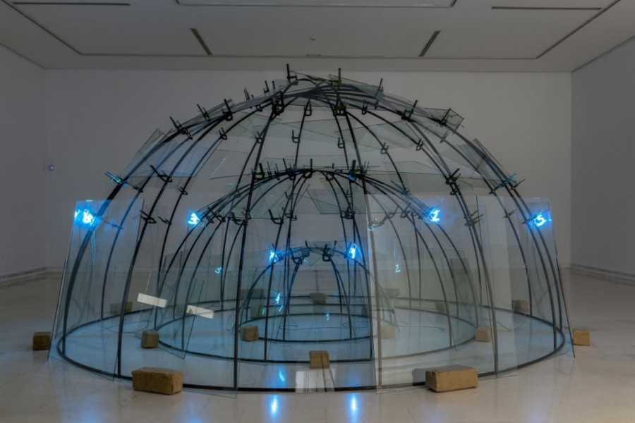 Jóvenes atendidos en la residencia ‘Massamagrell’ de Valencia asisten a la exposición ‘¿Cuál es nuestro hogar?’ del Institut Valencià d'Art Modern