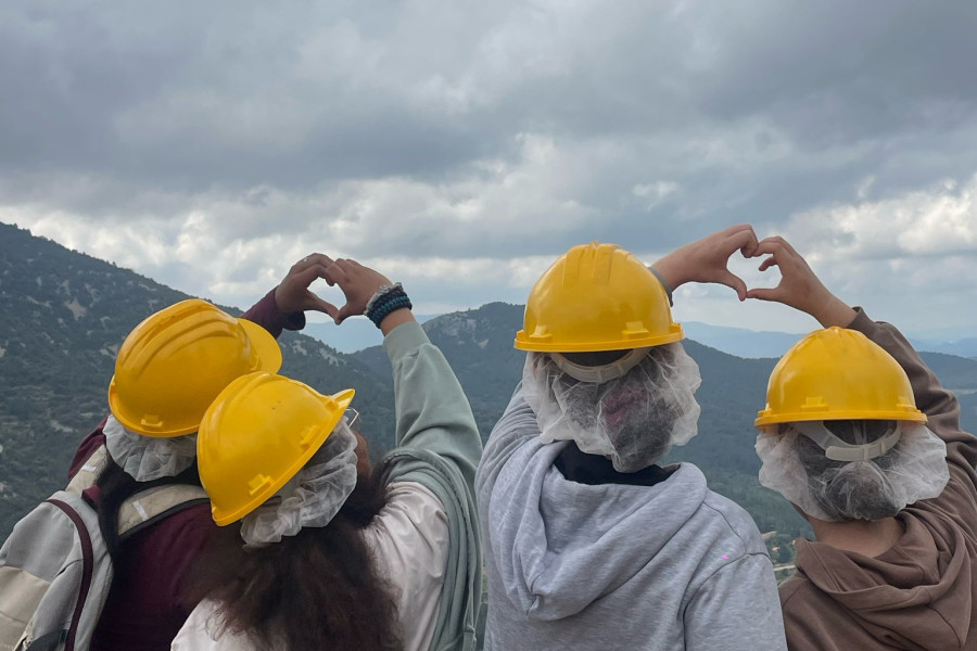 Jóvenes Residencia Baix Maestrat visitan el Parc Miner del Maestrat