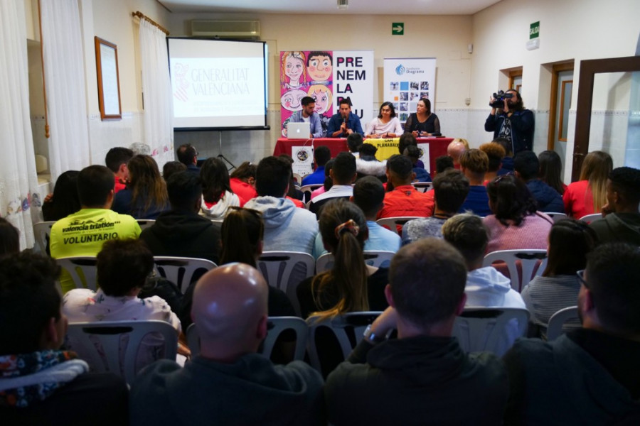 Los jóvenes del centro de acogida ‘Plana Baixa’ de Nules (Castellón) celebran la I Semana de Deporte Inclusivo ‘Por un deporte sin barreras’. Fundación Diagrama. Comunidad Valenciana 2019. 
