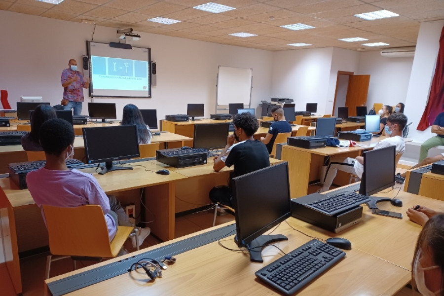 Jóvenes del Programa de Inserción Labora de Jaén llevan a cabo un taller sobre igualdad