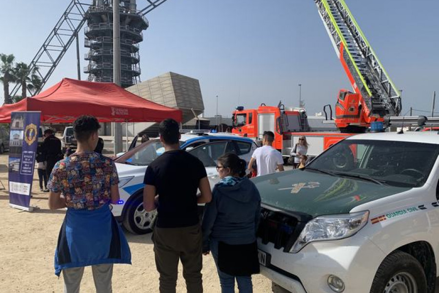 Los jóvenes de la residencia ‘Anassim’ de Llanera de Ranes participan en numerosas actividades por el XX aniversario del 112 en la Comunidad Valenciana. Fundación Diagrama. 2020.