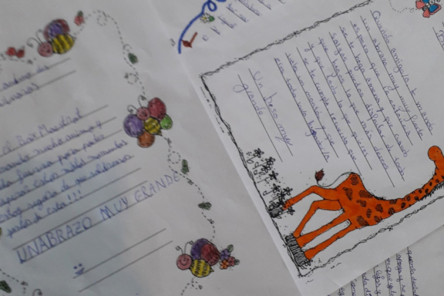 Los jóvenes de la Residencia ‘Baix Maestrat’ de Vinarós (Castellón) envían cartas de ánimo a los pacientes del Hospital de la Plana de Vila-Real. Fundación Diagrama. Comunidad Valenciana 2020. 