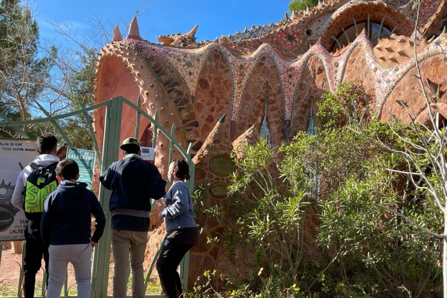 Las localidades de Gilet y Navajas son el escenario de una nueva actividad medioambiental de los jóvenes del centro ‘Mas de la Pinaeta’ de Gátova (Valencia)