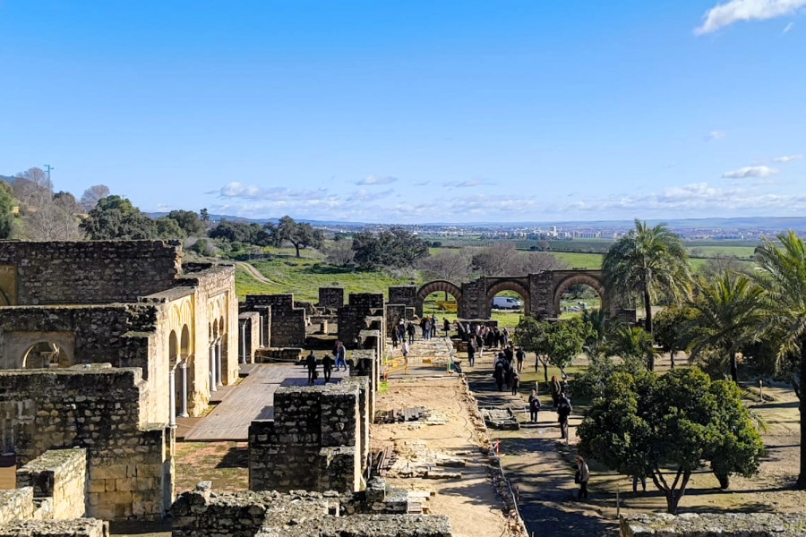Visita usuarias y usuarios SIMA Córdoba al palacio de Medina Azahara