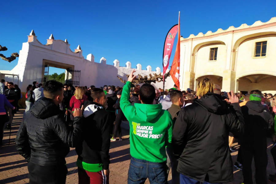 Los menores atendidos en el centro de acogida ‘Manuela Solís Clarás’  de Vinarós (Castellón) completan la Caminada Popular Ermita de Vinaròs 2019. Fundación Diagrama. Comunidad Valenciana 2019. 