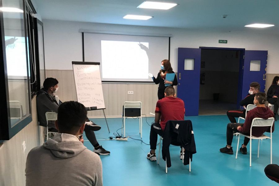Menores atendidos en el centro ‘Odiel’ de Huelva inician un curso de prevención sobre adicciones