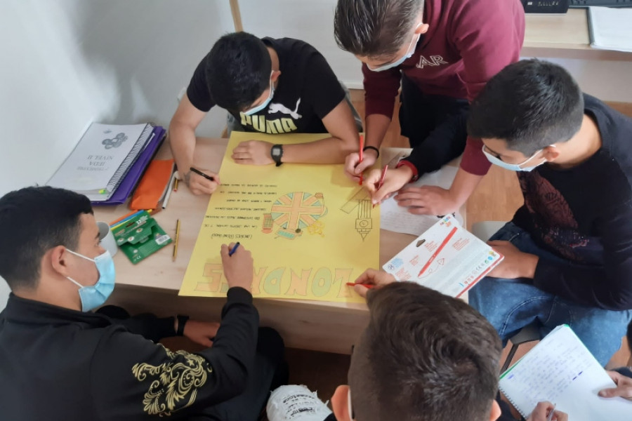 Los menores atendidos por Fundación Diagrama en la localidad de Carmona (Sevilla) celebran el Día Internacional del Libro