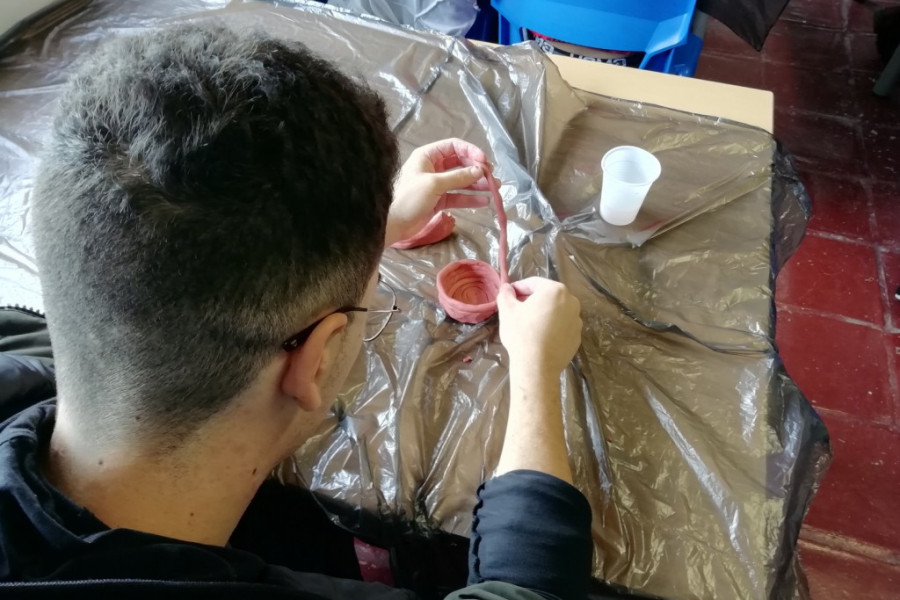 Los menores atendidos en el centro ‘El Limonar’ de Alcalá de Guadaíra (Sevilla) participan en varias actividades de la Fiesta de la Historia. Fundación Diagrama. Andalucía 2019.