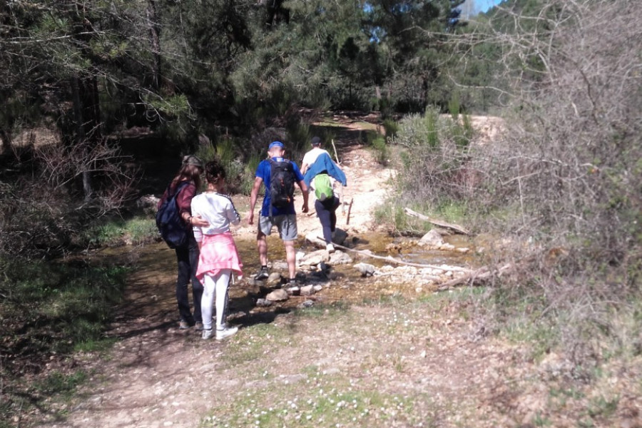 Los menores atendidos en el centro ‘Els Reiets’ de Alicante realizan actividades culturales y deportivas en la localidad de Riópar (Albacete). Fundación Diagrama. Comunidad Valenciana 2019. 