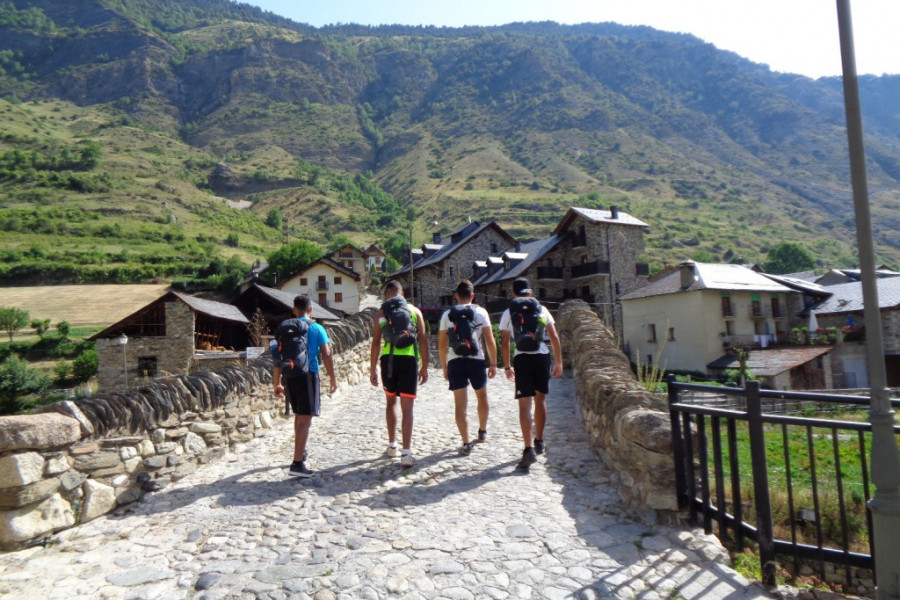 Los menores del centro ‘Els Reiets’ de Alicante disfrutan de varias jornadas lúdicas y deportivas en el Parque Natural del Alto Pirineo (Lleida). Fundación Diagrama. Comunidad Valenciana 2019. 