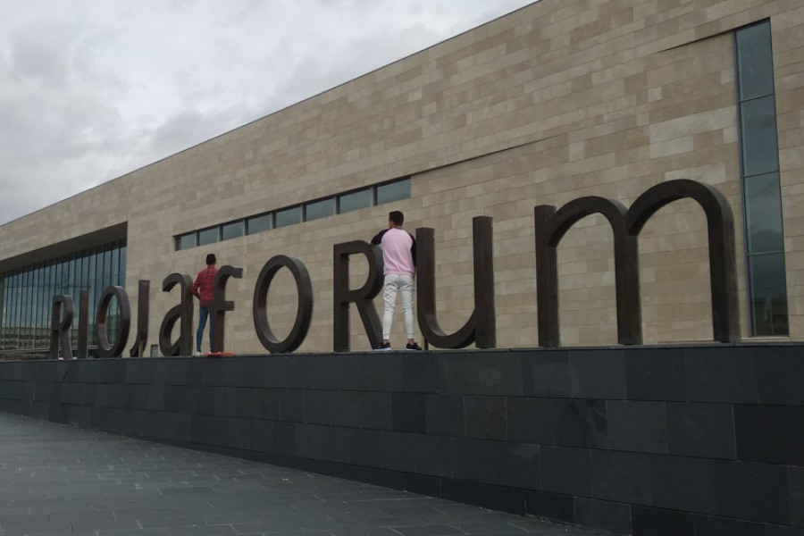 Los menores atendidos en el centro ‘Virgen de Valvanera’ de Logroño participan en una iniciativa a favor de la sostenibilidad medioambiental. La Rioja. Fundación Diagrama 2019. 