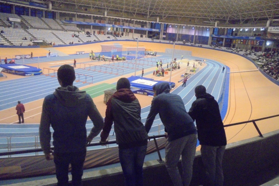 Menores atendidos en el centro ‘La Pobla’ asisten al Gran Premio de Atletismo en Pista Cubierta ‘Ciudad de Valencia 2018’. Fundación Diagrama. Comunidad Valenciana 2018.