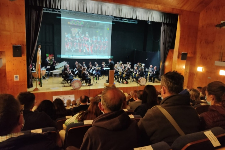 Las personas atendidas en el Centro para la Atención de la Enfermedad Mental ‘Altavida’ (Abanilla) disfrutan del II Festival ‘Abanilla Tradición y Cultura’. Fundación Diagrama. Murcia 2022