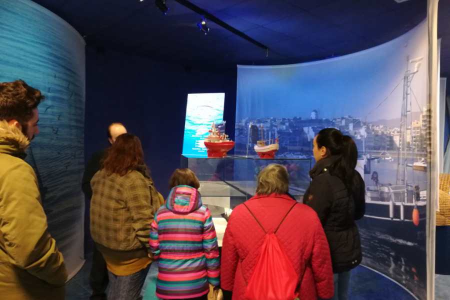 Las personas atendidas en el Centro de Día para Personas con Discapacidad Intelectual de Puerto Lumbreras (Murcia) visitan el Centro de Interpretación del Mar de Águilas. Fundación Diagrama. Murcia 2019. 