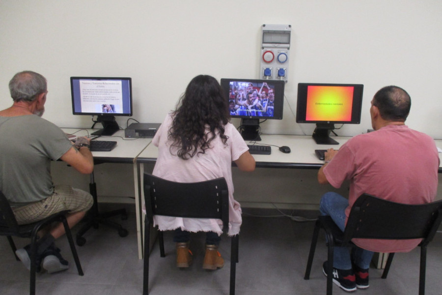 Las personas atendidas en el centro sociosanitario ‘Cristo de los Mineros’ de La Unión realizan varias actividades con motivo del Día Mundial de la Salud Mental. Fundación Diagrama. Murcia 2019. 