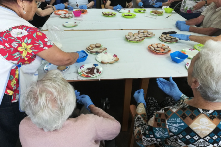 Las personas atendidas en la residencia ‘Altavida’ de Abanilla (Murcia) celebran el Día Internacional de las Personas de Edad. Fundación Diagrama. Murcia 2019. 