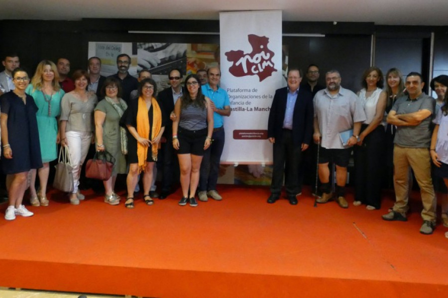Profesionales de Fundación Diagrama participan en un encuentro organizado por la Plataforma de Organizaciones de la Infancia de Castilla-La Mancha. Fundación Diagrama 2018.