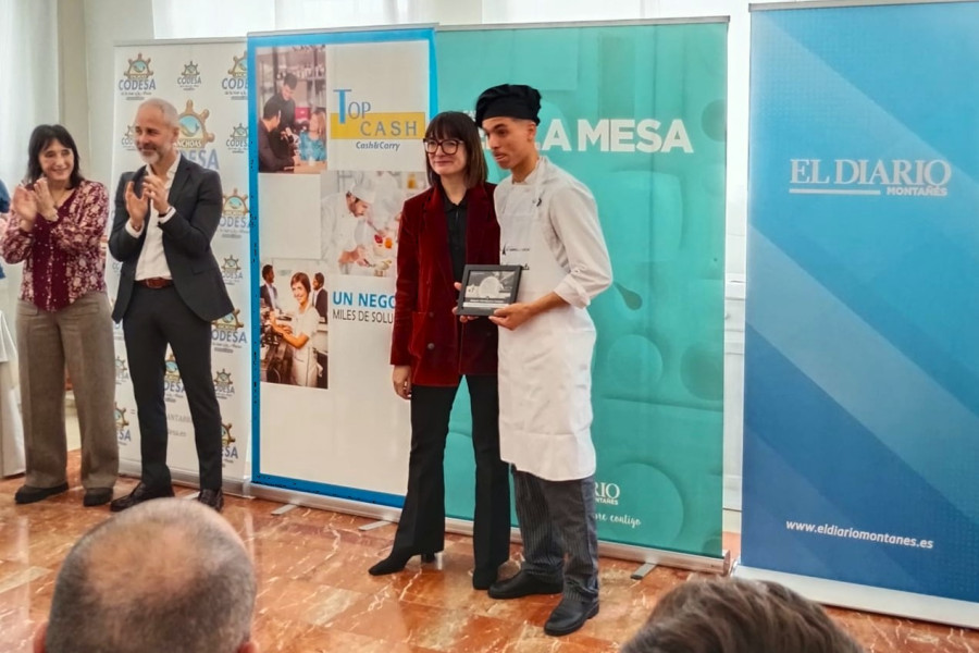 Marouan El Khattabi recoge el reconocimiento como chef repostero