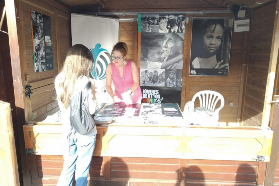 Profesionales de Fundación Diagrama en Cantabria participan en el XIV Festival Intercultural de las Naciones. 2019