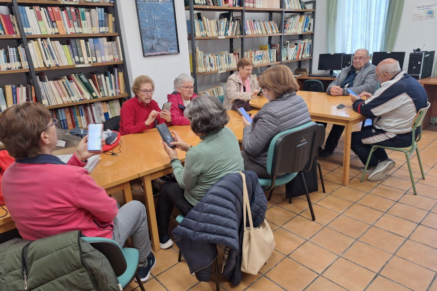 El Programa de dinamización y preparación de la jubilación logra integrar a personas mayores de la Comarca de Alcaraz en el contexto digital