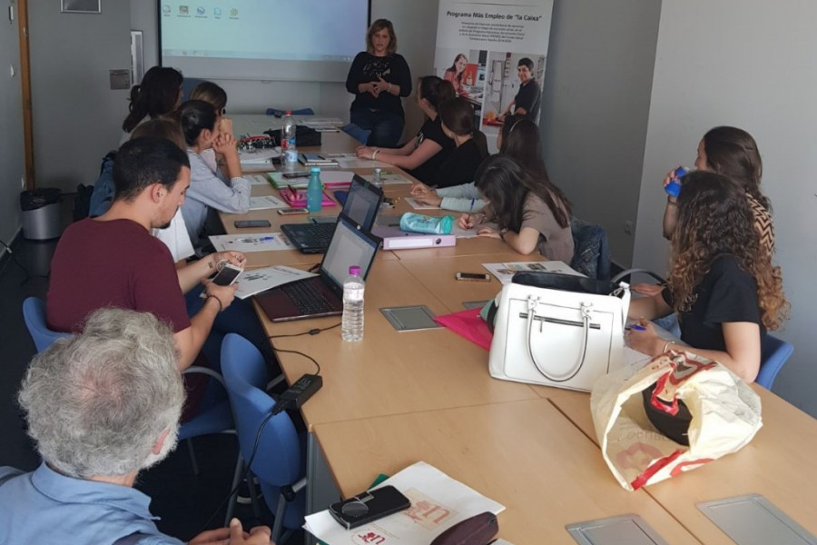 Cerca de 120 personas en situación de exclusión de Sevilla mejoran su empleabilidad a través del Programa TALEM. Fundación Diagrama. Andalucía 2018.