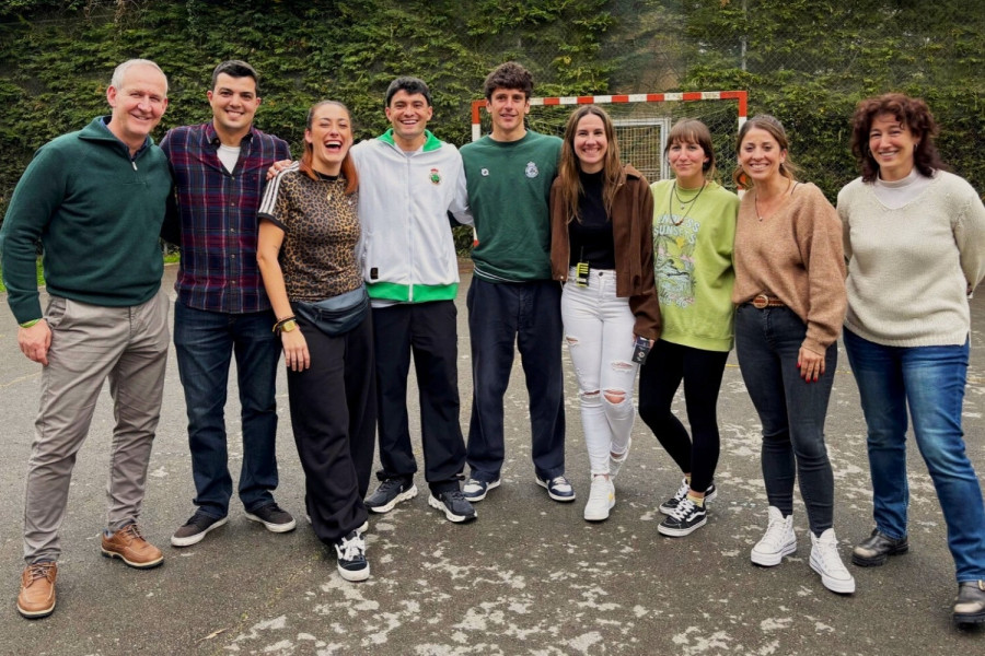 Foto de grupo de la visita