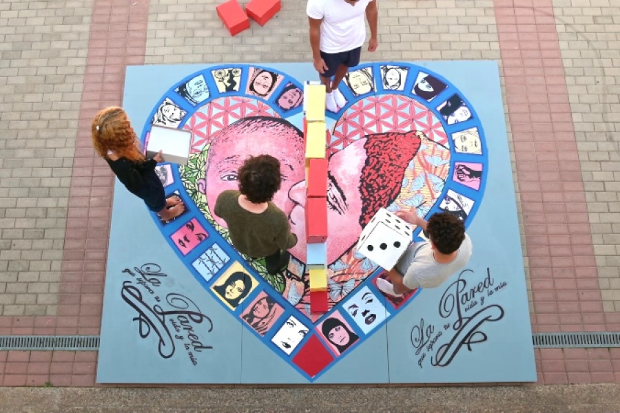 La residencia ‘Pi Gros’ de Castellón de la Plana acoge un taller de sensibilización sobre personas refugiadas del artista Jean Claude Cubino. Fundación Diagrama. Comunidad Valenciana 2022