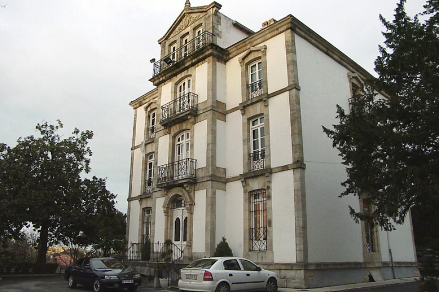 Una profesional de Fundación Diagrama participa en una jornada de formación en violencia de género en el Centro de Estudios de la Administración de Cantabria. Fundación Diagrama. Cantabria 2018. 