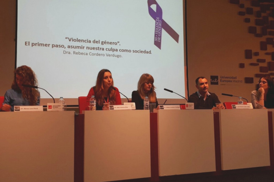 Rebeca Cordero, profesora titular de Sociología Aplicada de la Facultad de Ciencias Sociales y de la Comunicación de la Universidad Europea; Nieves Lara, psicóloga de la Fundación Luz Casanova,  Lorena Zardaín, funcionamiento psicológico, Universidad Europea (Madrid), delincuentes de género, Día Internacional de la Mujer, PRIA-MA (programa de intervención para agresores de violencia de género en medidas alternativas), Instituciones Penitenciarias y Adicciones de Diagrama. Fundación Diagrama. Madrid 2018.