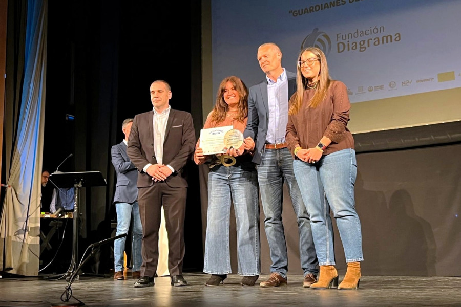 Centro 'Las Lagunillas' recibe el galardón 'Guardianes del Cambio' en la I Gala Instantáneos