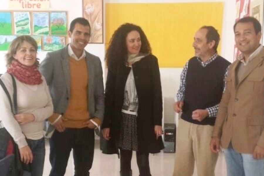 La delegada territorial de Igualdad, Salud y Política Social se interesa por las personas mayores atendidas en la residencia ‘María de la Paz’ de Nerva (Huelva)
